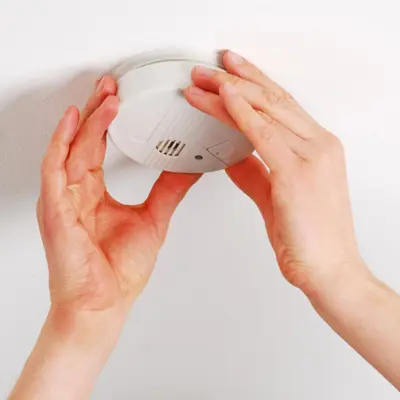 smoke detector alarm